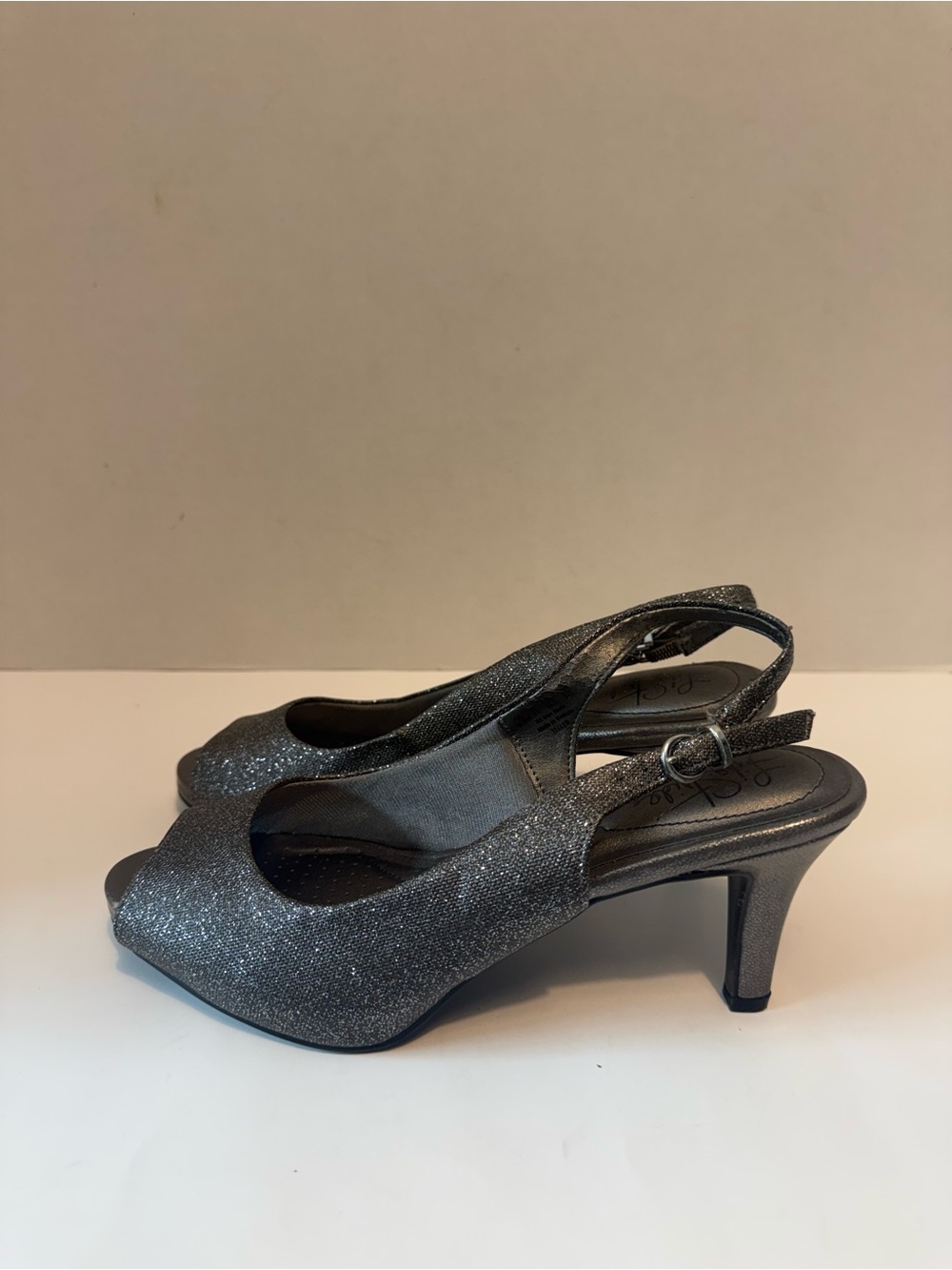 Lifestride silver glitter slingback open toe heels ladies 6.5